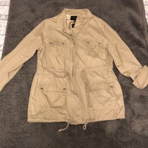 Khaki jacket w/ crocheted back